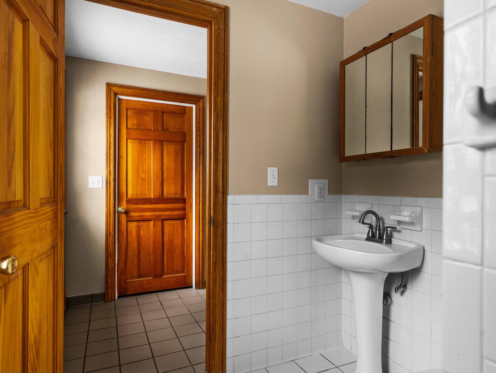 2915 East Hammond Road Traverse City, MI 49686 - Photo 23 of 42