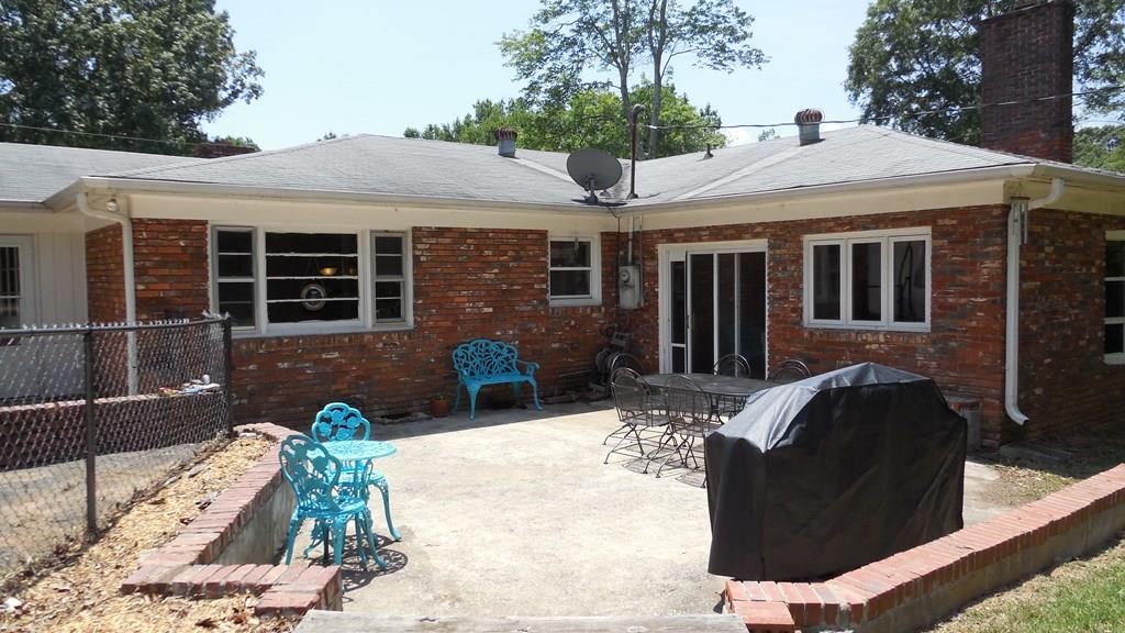 112 Ridgeway Road Gaffney, SC 29340 - Photo 3 of 20 Gallery Image 3