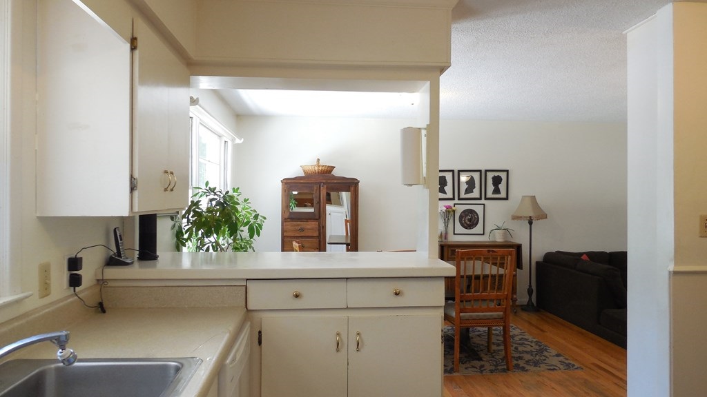 112 Ridgeway Road Gaffney, SC 29340 - Photo 7 of 20 Gallery Image 7