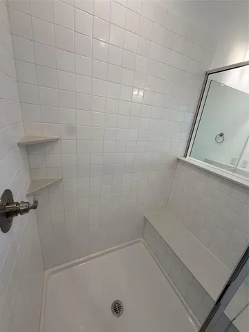 $2,800 | 724 4th Street, Argyle, TX 76226