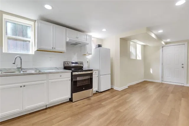 $800 | 998 Mayson Turner Road Northwest, Atlanta, GA 30314