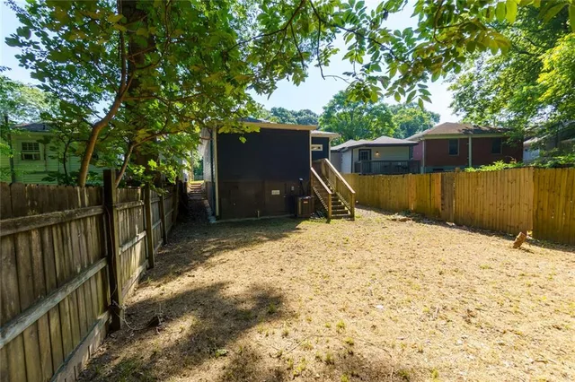 $800 | 998 Mayson Turner Road Northwest, Atlanta, GA 30314