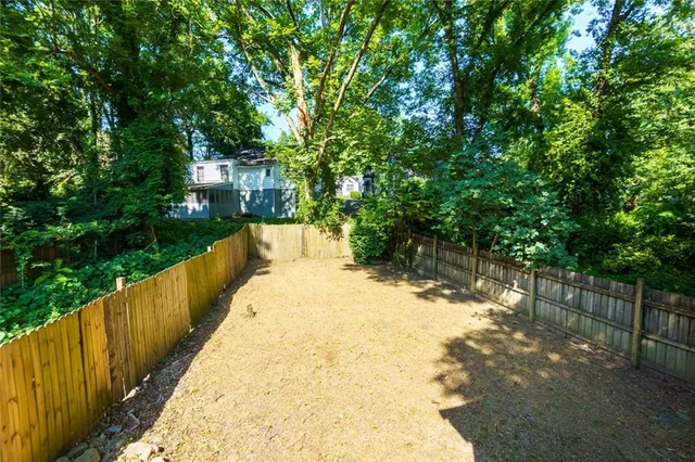 $800 | 998 Mayson Turner Road Northwest, Atlanta, GA 30314