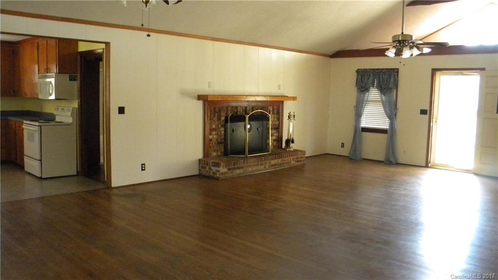 180 West Old Limestone Road York, SC 29745 - Photo 5 of 18 Gallery Image 5