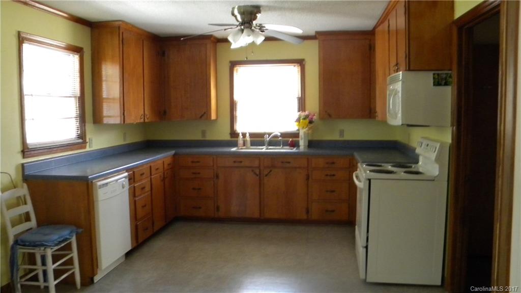 180 West Old Limestone Road York, SC 29745 - Photo 8 of 18 Gallery Image 8