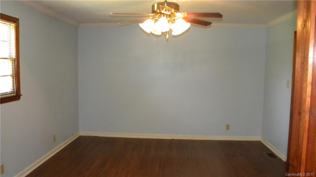 180 West Old Limestone Road York, SC 29745 - Photo 9 of 18 Gallery Image 9