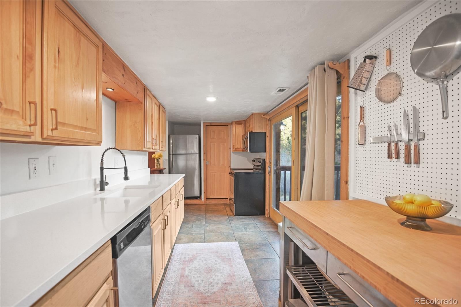 6473 South Ross Road Morrison, CO 80465 - Photo 12 of 50 Gallery Image 12
