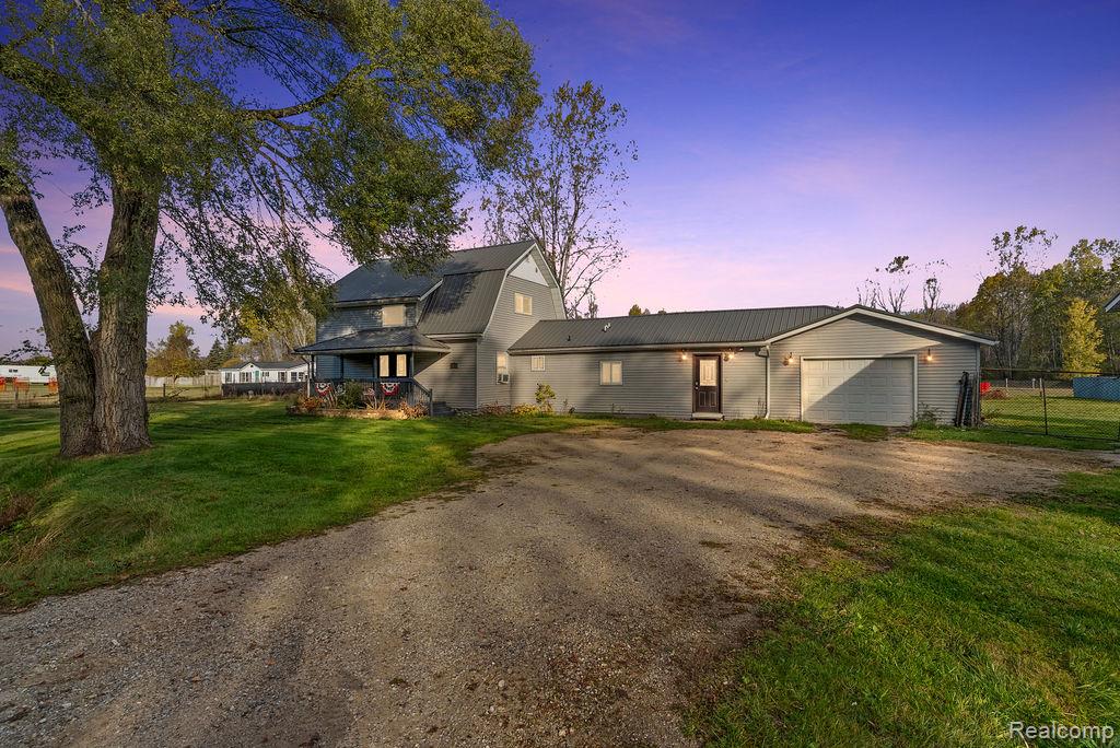 4576 West Baker Road Coleman, MI 48618 - Photo 1 of 40