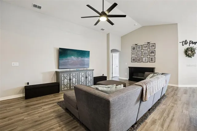 $420,000 | 12373 Marshland Street, Riverview, FL 33579