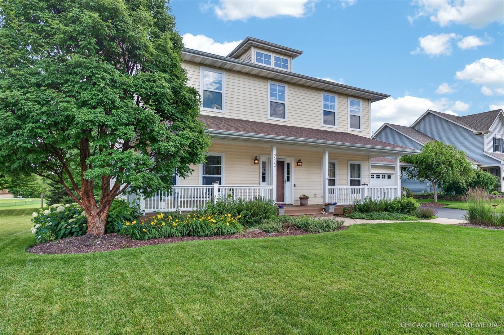 711 Ridge Drive Elburn, IL 60119 - Photo 3 of 42