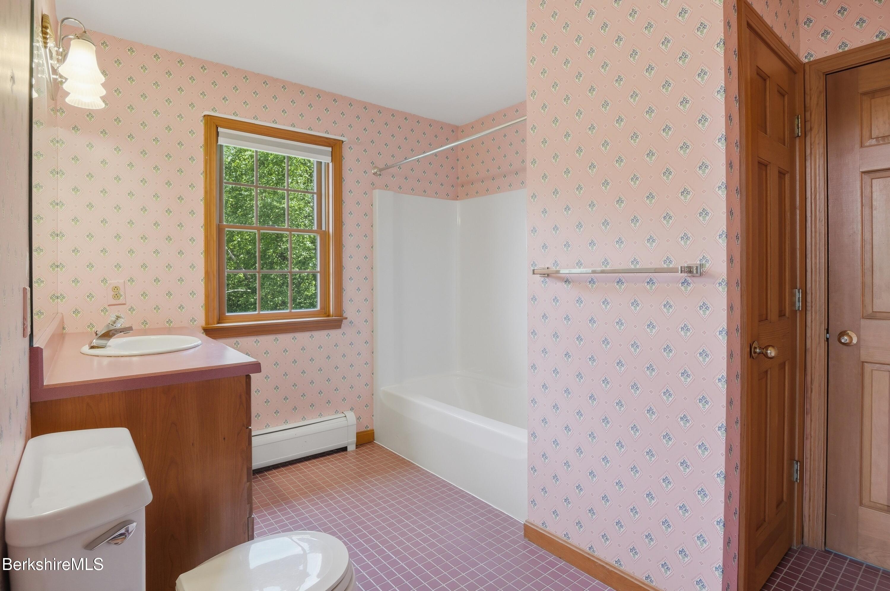 36 Meadow Ridge Drive Pittsfield, MA 01201 - Photo 41 of 54 dsc08556