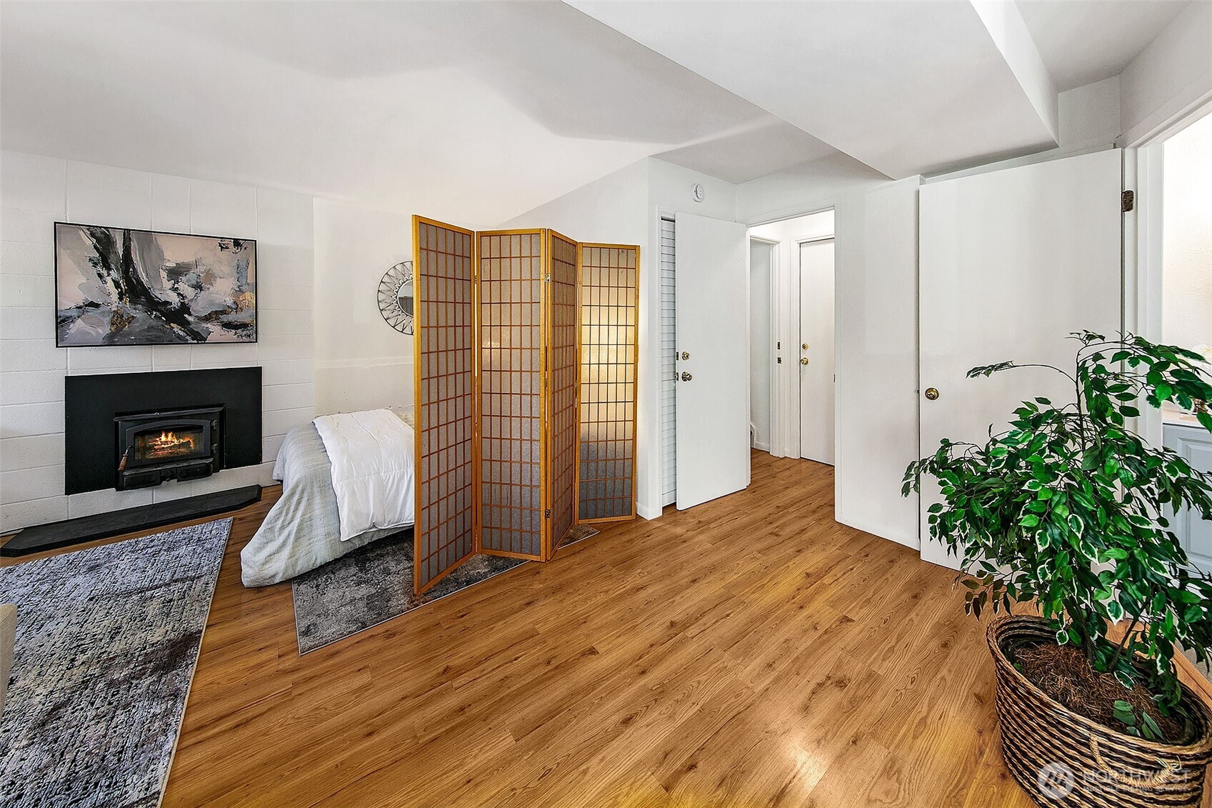 541 North 75th Street Seattle, WA 98103 - Photo 19 of 33