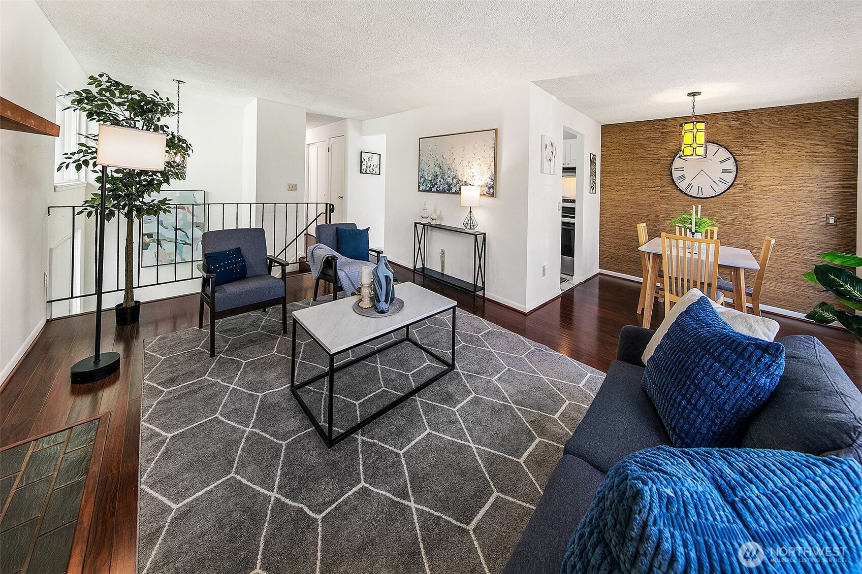 541 North 75th Street Seattle, WA 98103 - Photo 5 of 33