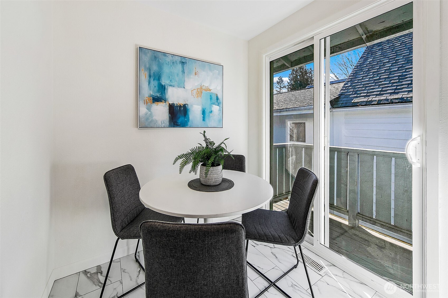 541 North 75th Street Seattle, WA 98103 - Photo 10 of 33