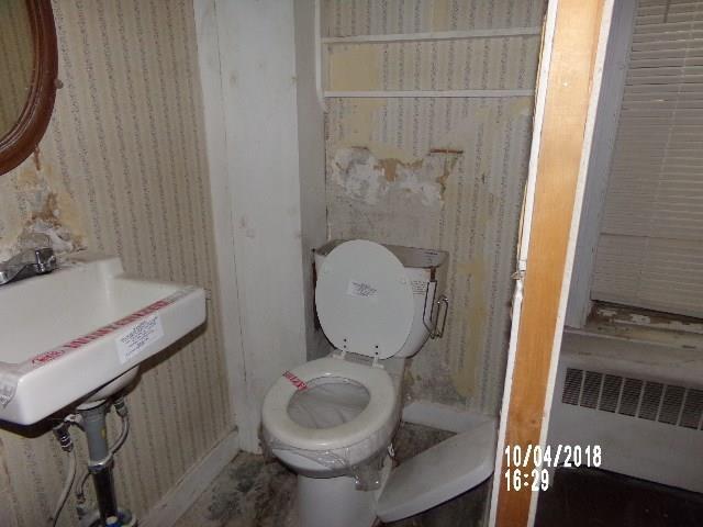 41 Lee Road Lincoln, ME 04457 - Photo 8 of 14 20181106143636318684000000-o