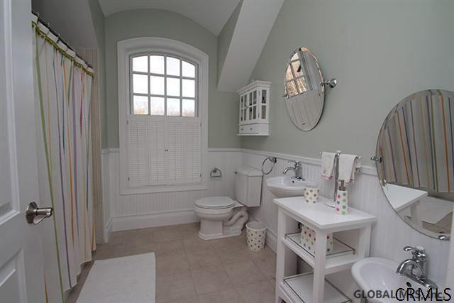 16 Shaker Bay Road Colonie, NY 12110 - Photo 18 of 25 Photo 18