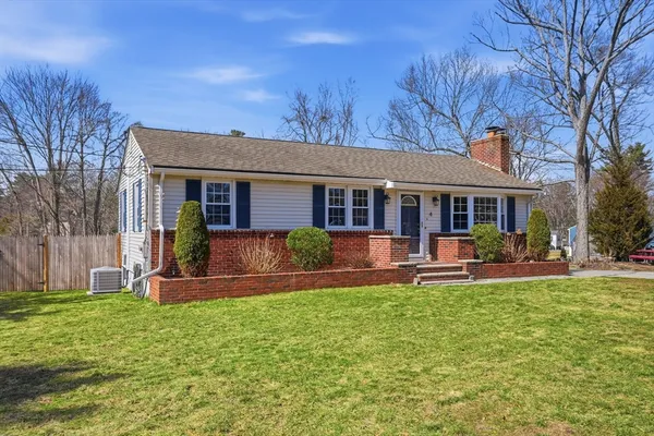 $795,000 | 4 Edsel Drive, Burlington, MA 01803
