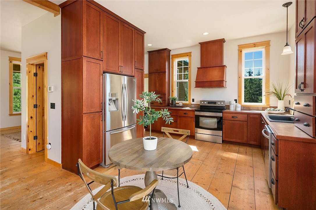 23405 Cherry Valley Road Monroe, WA 98272 - Photo 10 of 25