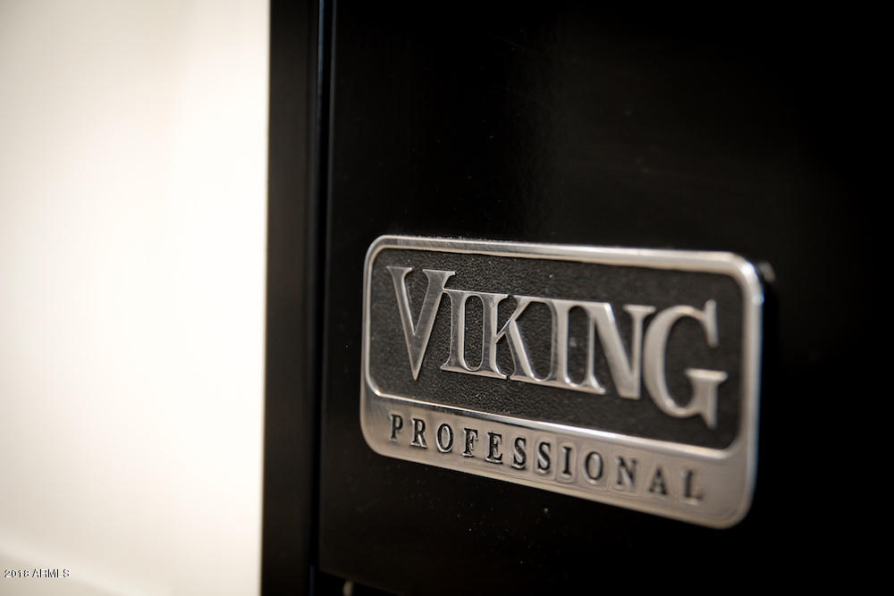 2504 East Osborn Road Phoenix, AZ 85016 - Photo 20 of 53 Viking Range 3