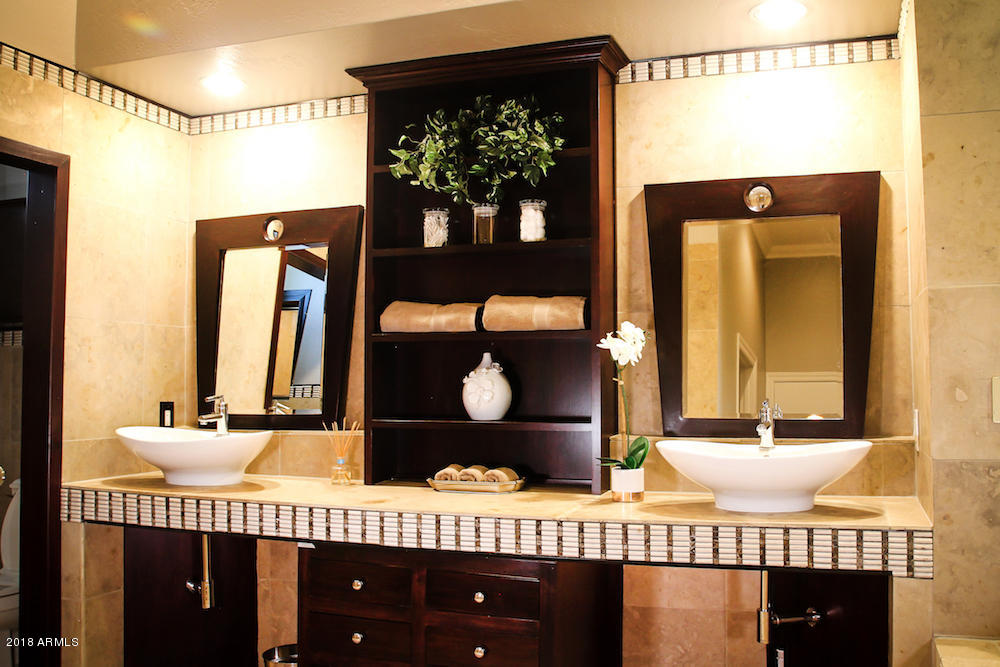 2504 East Osborn Road Phoenix, AZ 85016 - Photo 38 of 53 Master Bathroom 2