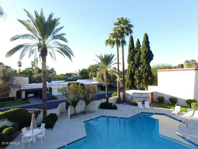 2504 East Osborn Road Phoenix, AZ 85016 - Photo 50 of 53 Community Pool