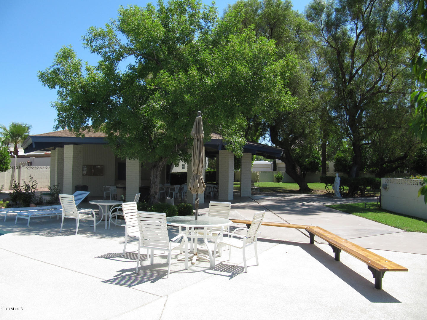 2504 East Osborn Road Phoenix, AZ 85016 - Photo 52 of 53 Community Park/Bar area