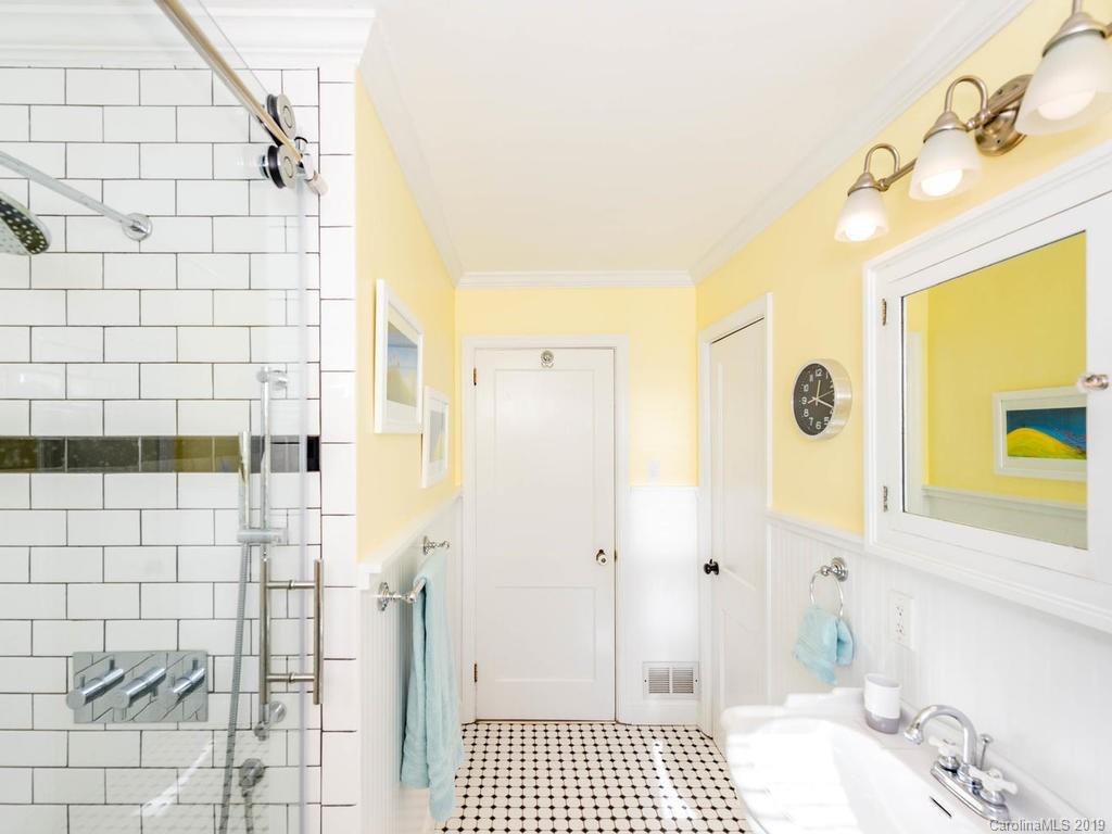 115 Windsor Road Asheville, NC 28804 - Photo 17 of 48 Gallery Image 17