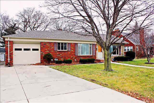 1631 South Custer Road Monroe, MI 48161 - Photo 18 of 18 Attached Garage