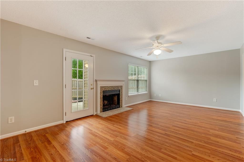 2015 WaterStone Loop High Point, NC 27265 - Photo 3 of 34 Living Room
