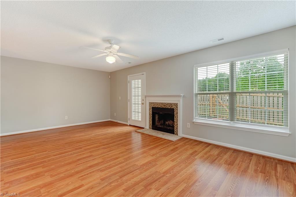 2015 WaterStone Loop High Point, NC 27265 - Photo 6 of 34 Living Room