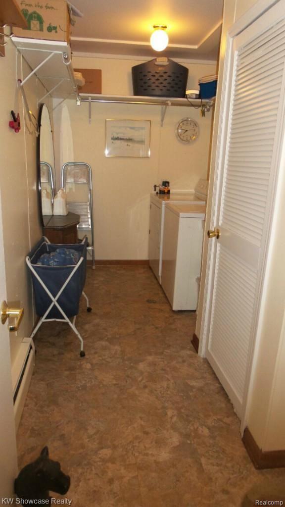 2245 Welch Road Walled Lake, MI 48390 - Photo 22 of 28 Laundry Room