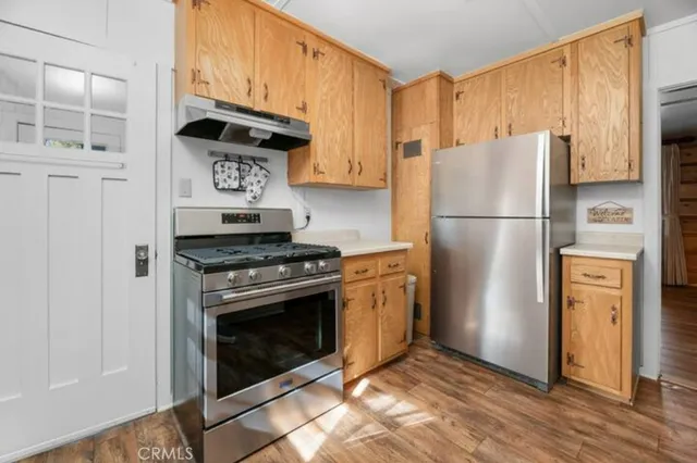 $2,450 | 697 Chipmunk Lane, Big Bear Lake, CA 92315