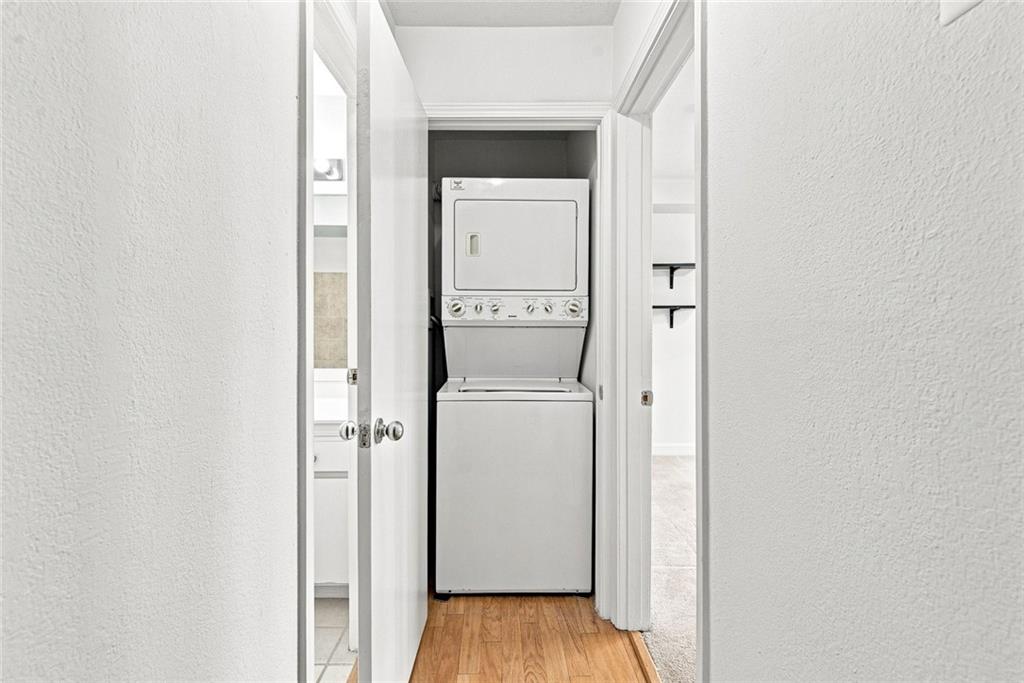 395 Pharr Road Northeast, Unit 208 Atlanta, GA 30305 - Photo 17 of 32 Gallery Image 17