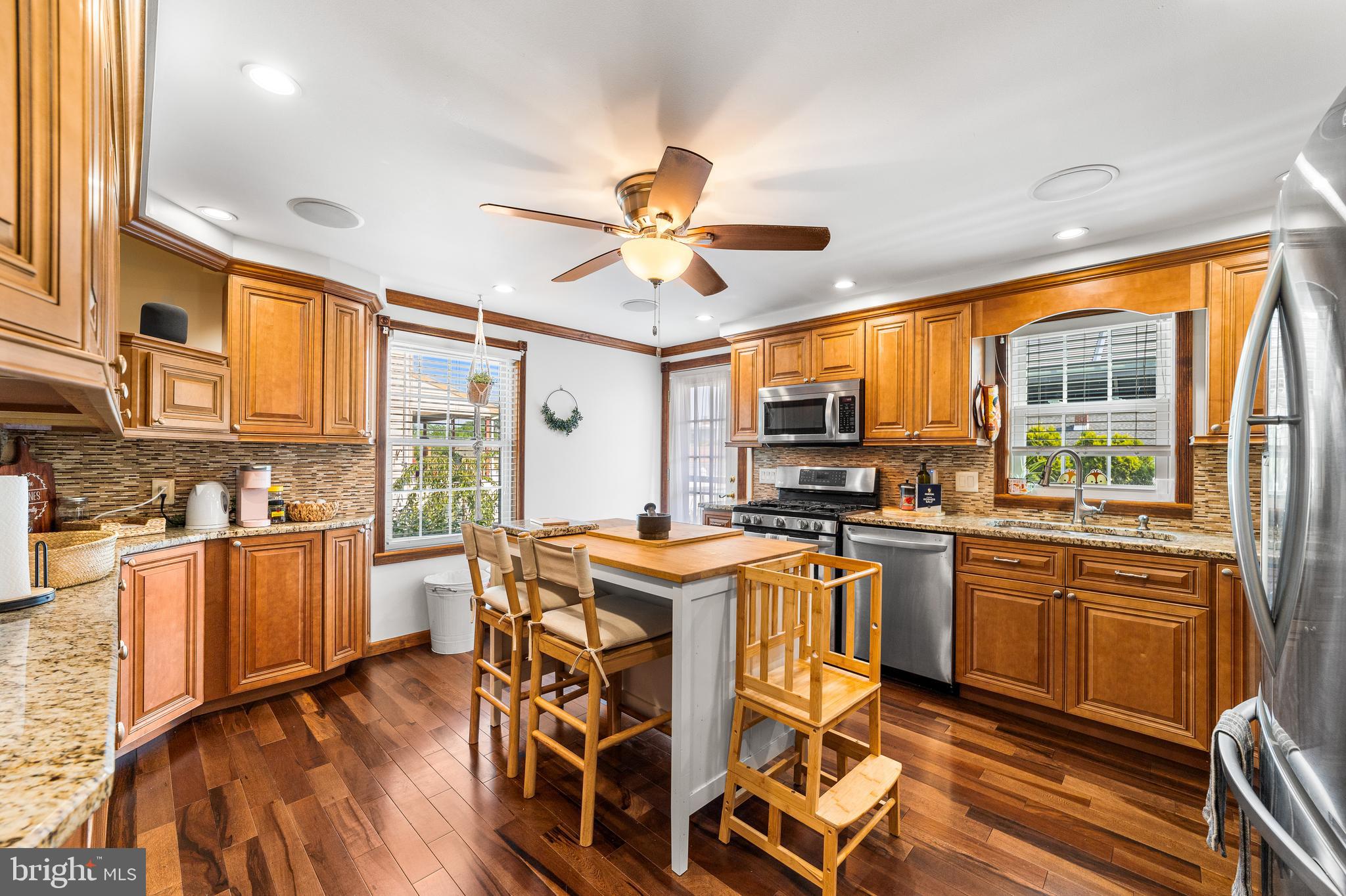 529 Filmore Street Riverside, NJ 08075 - Photo 9 of 28