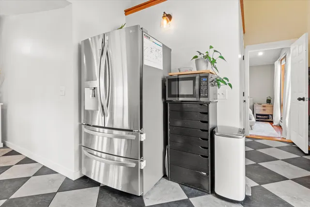 $655,000 | 62 Hooksett Road, Auburn, NH 03032