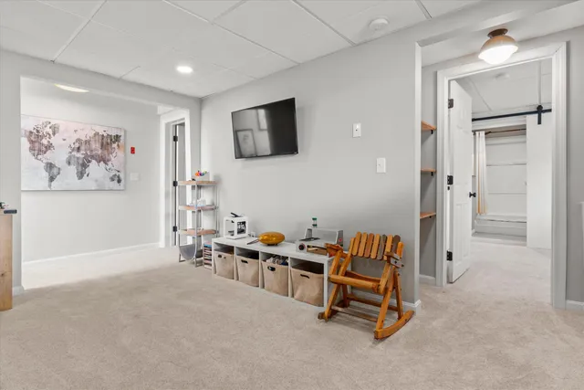 $655,000 | 62 Hooksett Road, Auburn, NH 03032