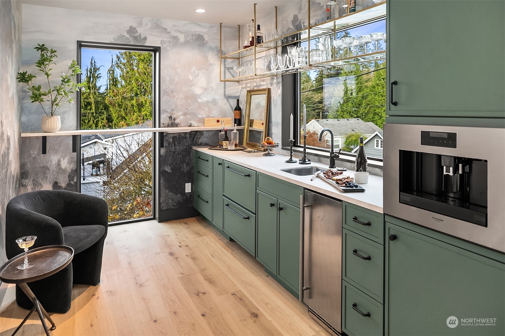 855 Dayton Street Edmonds, WA 98020 - Photo 13 of 39