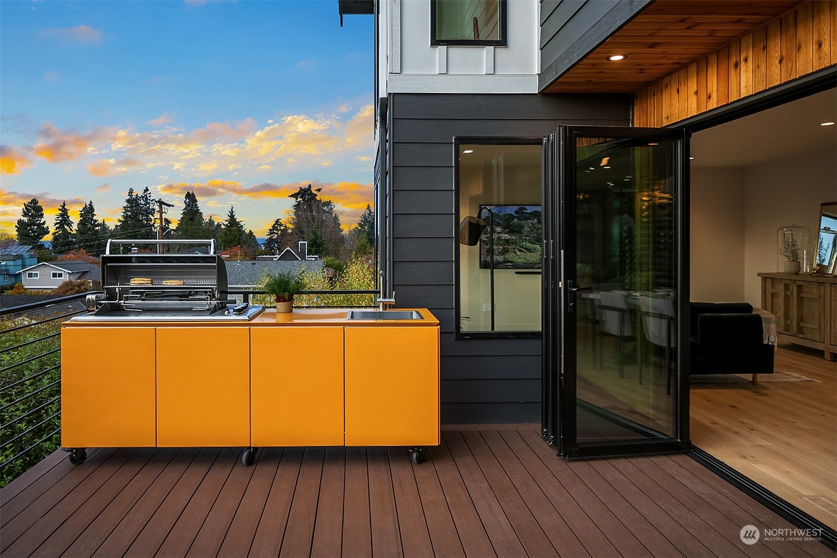 855 Dayton Street Edmonds, WA 98020 - Photo 26 of 39