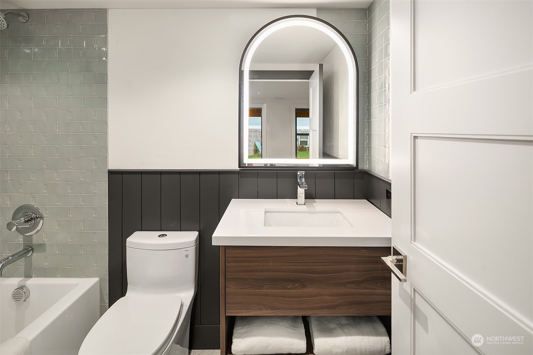 855 Dayton Street Edmonds, WA 98020 - Photo 37 of 39