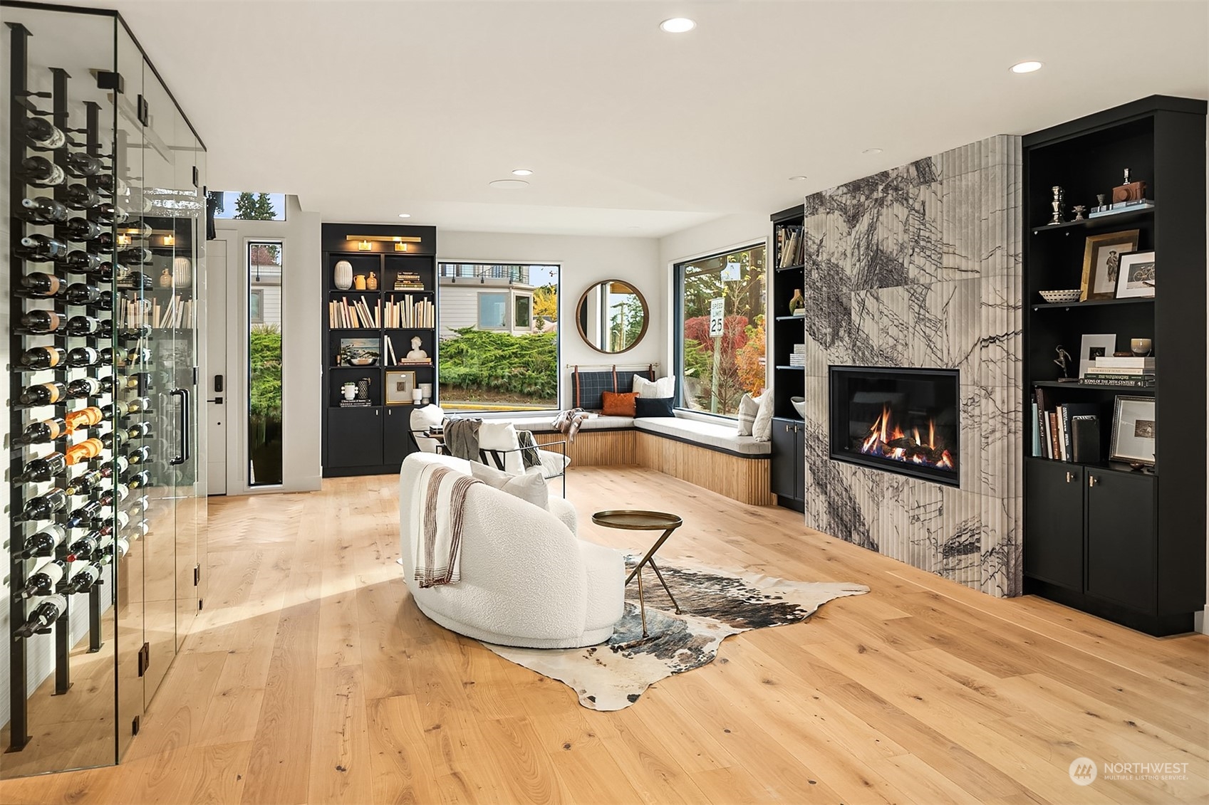 855 Dayton Street Edmonds, WA 98020 - Photo 6 of 39