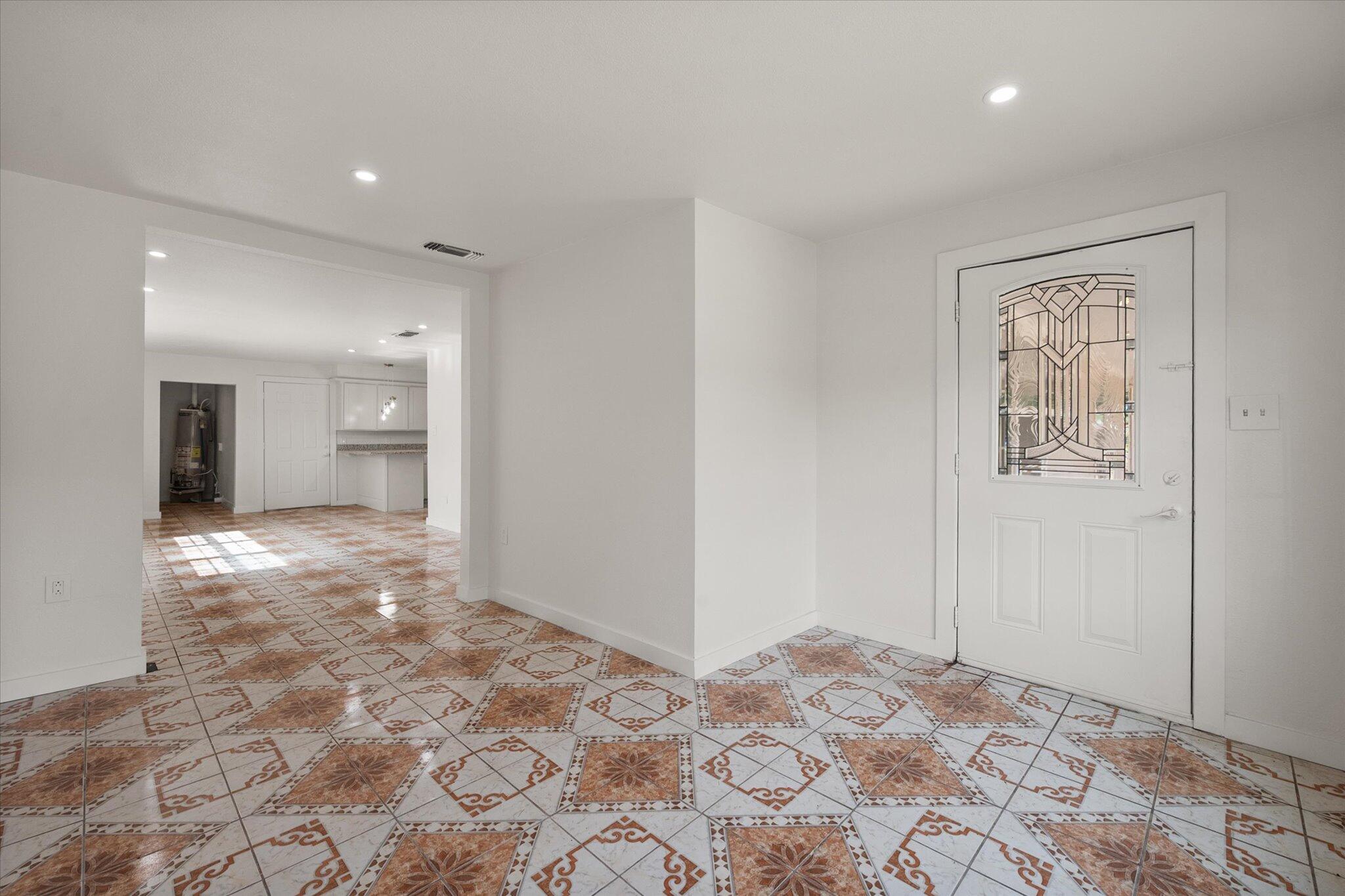2014 40th Street Lubbock, TX 79412 - Photo 11 of 30 15-2014 40th_9263