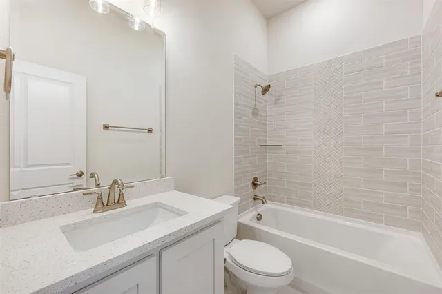 $549,990 | 123 Harlan Court, Aledo, TX 76008