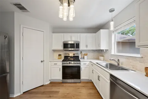 $239,500 | 4529 Best Way, Austin, TX 78725