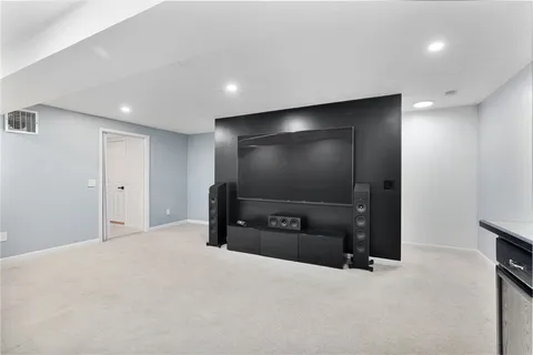 $554,900 | 143 Morse Avenue, Warwick, RI 02886