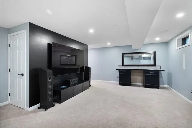 $554,900 | 143 Morse Avenue, Warwick, RI 02886