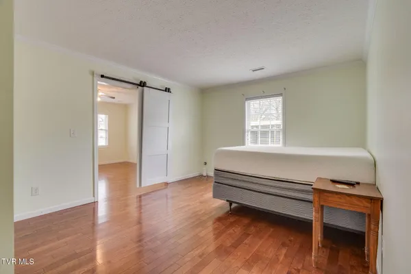 $10,000 | 703 North Main Street, Unit 10, Elizabethton, TN 37643
