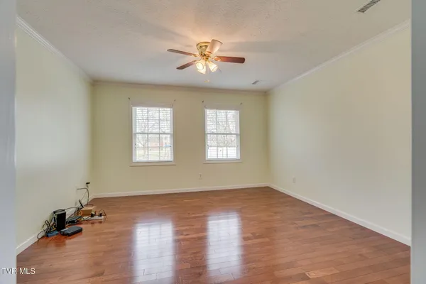 $10,000 | 703 North Main Street, Unit 10, Elizabethton, TN 37643