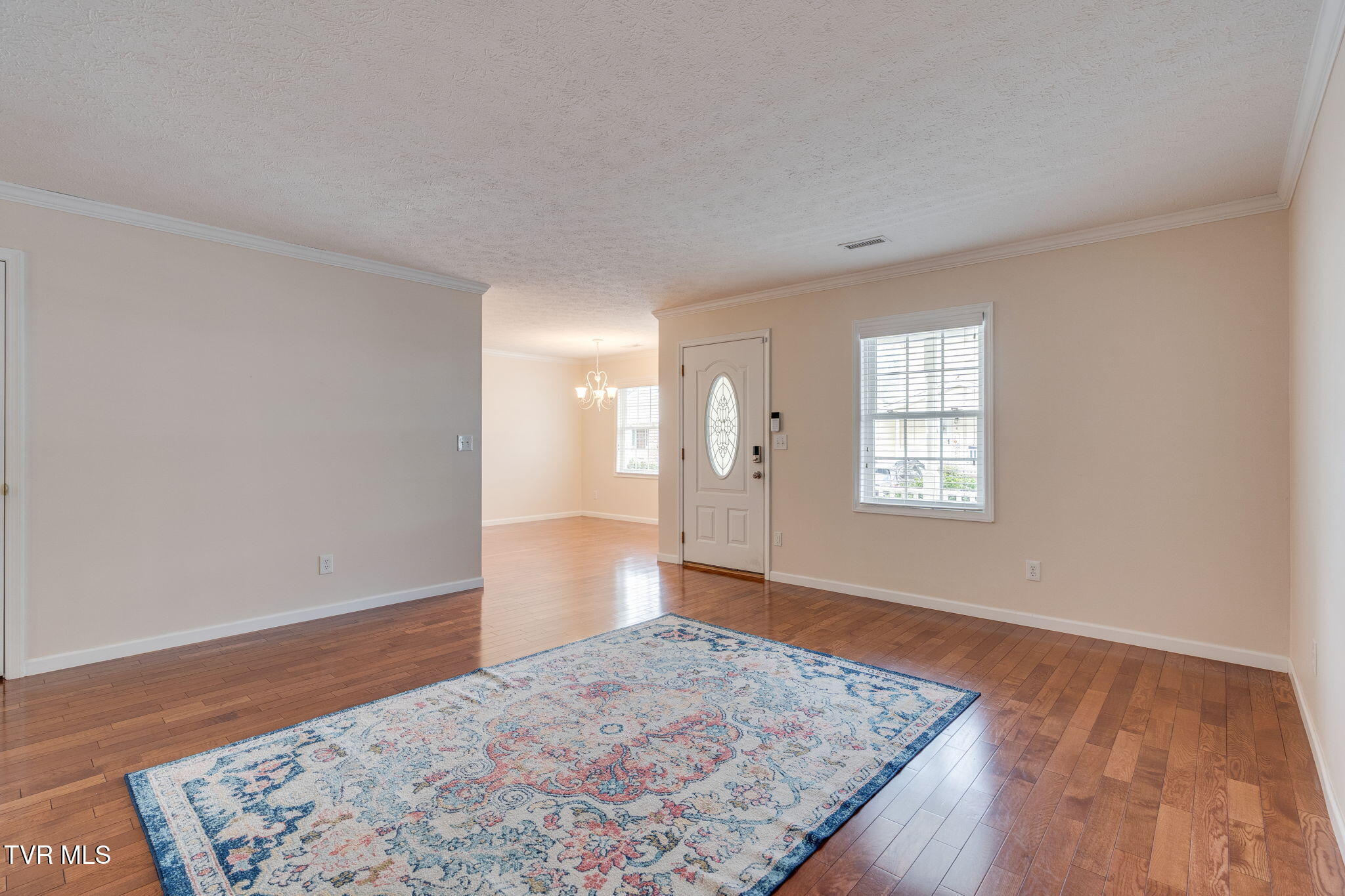 703 North Main Street, Unit 10 Elizabethton, TN 37643 - Photo 9 of 28 007