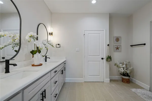 $468,900 | Undisclosed Address, Corpus Christi, TX 78414