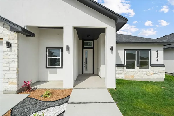 $468,900 | Undisclosed Address, Corpus Christi, TX 78414